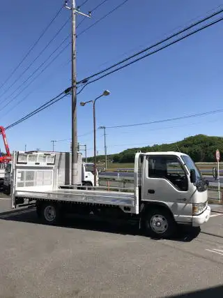 いすゞ エルフ 小型 平ボディ パワーゲート 床鉄板の中古トラック画像4