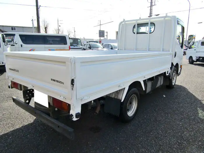 日産 アトラス 小型 平ボディ 床鉄板 TKG-SZ2F24の中古トラック画像2