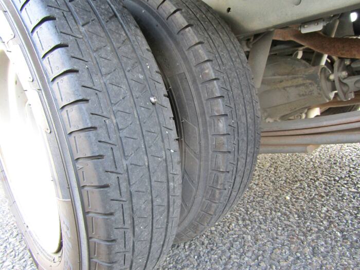 日産 アトラス 小型 平ボディ 10尺 TKG-SZ2F24 - 中古トラック車両詳細 