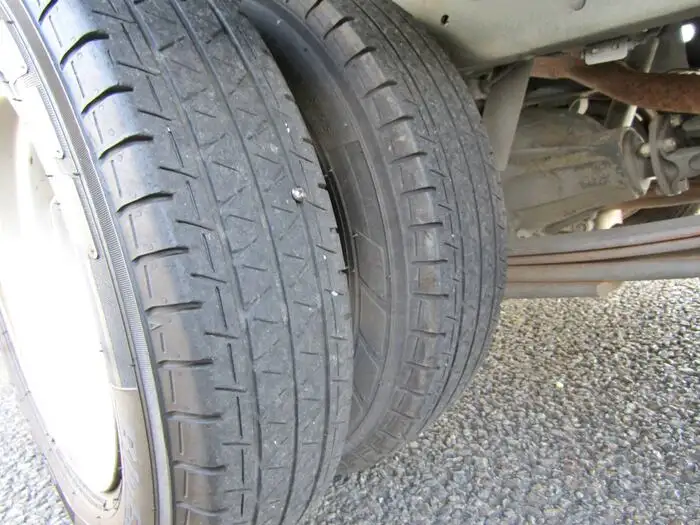 日産 アトラス 小型 平ボディ 床鉄板 TKG-SZ2F24の中古トラック画像19
