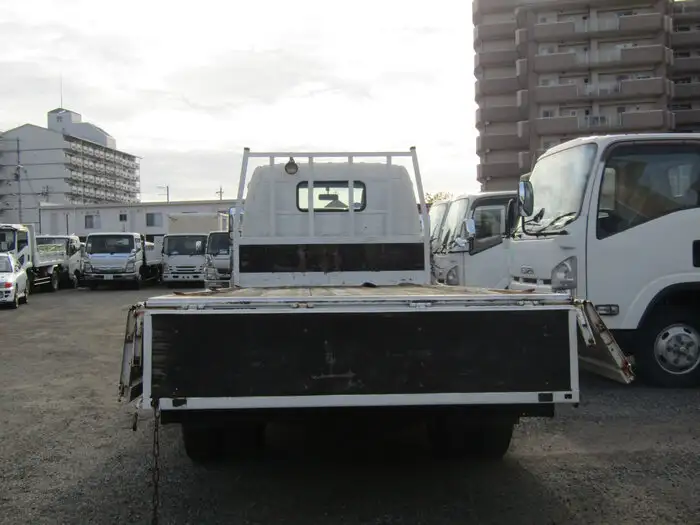 トヨタ ダイナ 小型 平ボディ BDG-XZU388 H18の中古トラック画像6
