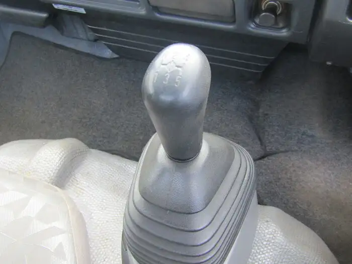 日産 アトラス 小型 平ボディ 床鉄板 PB-AKR81ARの中古トラック画像15