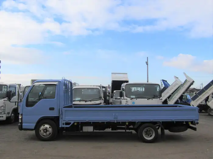 日産 アトラス 小型 平ボディ 標準ロング PB-AKR81AR の中古 日産 アトラス 小型 平ボディ 標準ロング PB-AKR81AR の中古