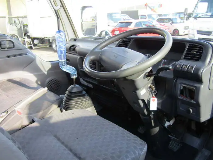 マツダ タイタン 小型 平ボディ 床鉄板 KR-LHR69の中古トラック画像10