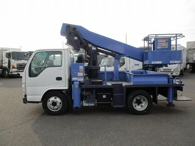 いすゞ エルフ 小型 高所・建柱車 高所作業車 BDG-NKR85Nの中古トラック画像4