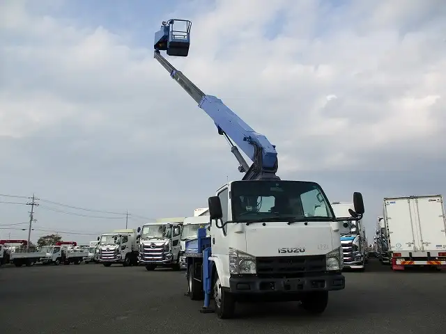 いすゞ エルフ 小型 高所・建柱車 高所作業車 BDG-NKR85Nの中古トラック画像9