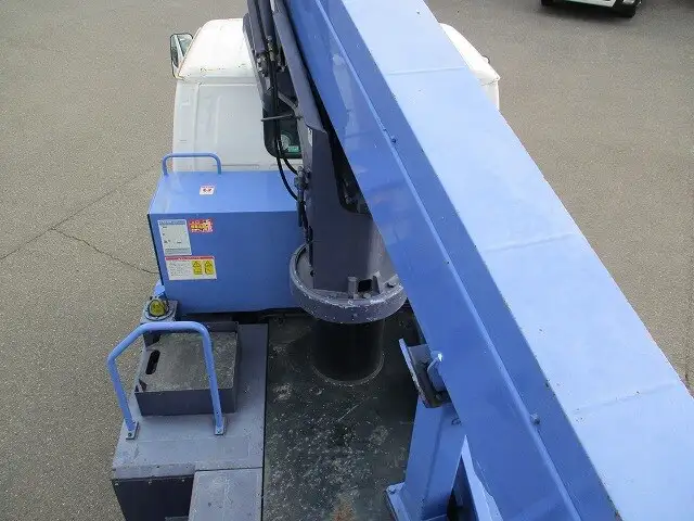 いすゞ エルフ 小型 高所・建柱車 高所作業車 BDG-NKR85Nの中古トラック画像7