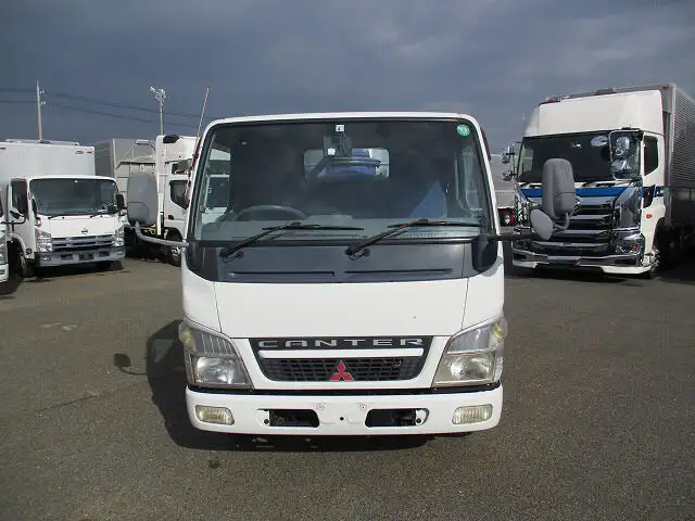 三菱 キャンター 小型 タンク車 バキューム KK-FE73EBの中古トラック画像2