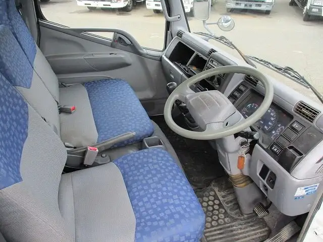 三菱 キャンター 小型 タンク車 バキューム KK-FE73EBの中古トラック画像8