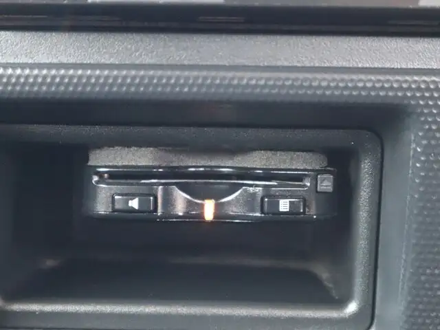 日産 アトラス 小型 平ボディ パワーゲート CBF-SQ1F24の中古トラック画像像17