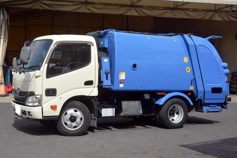 日野 デュトロ 小型 パッカー車