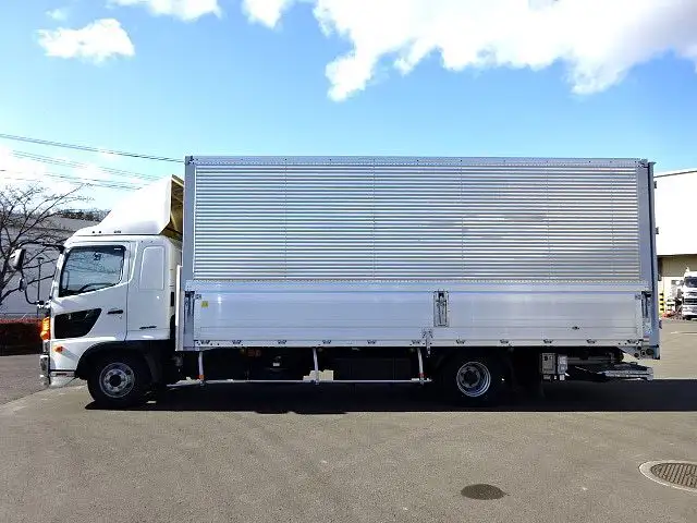 日野 レンジャー 中型/増トン ウイング パワーゲート エアサスの中古トラック画像3