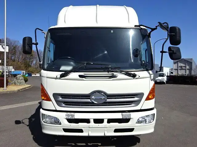 日野 レンジャー 中型/増トン ウイング 幌ウイング ベッドの中古トラック画像2