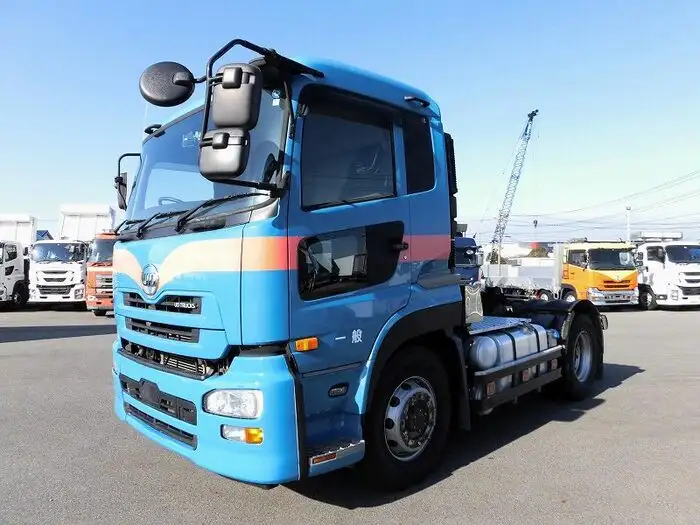 日産UD クオン 大型 トラクター 1デフ ベッド の中古トラック【車両No.120791】