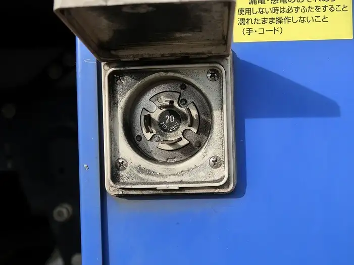 いすゞ エルフ 小型 冷凍冷蔵 低温 スタンバイの中古トラック画像9
