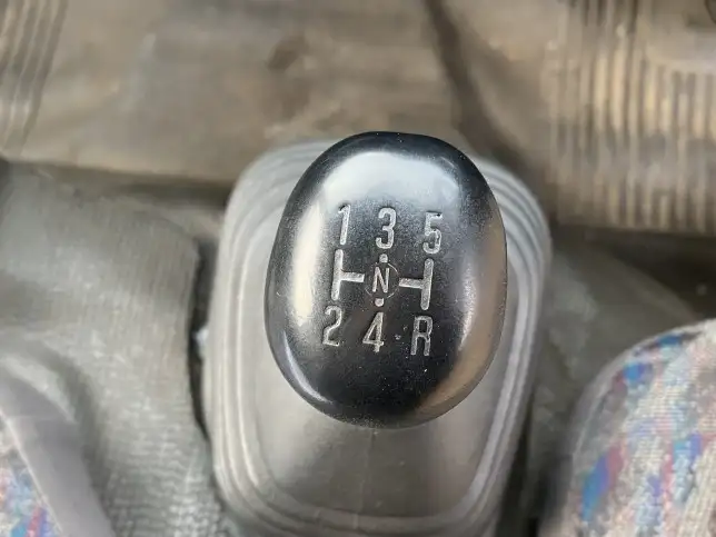 日産 アトラス 小型 平ボディ Wキャブ KR-AHR69Eの中古トラック画像12
