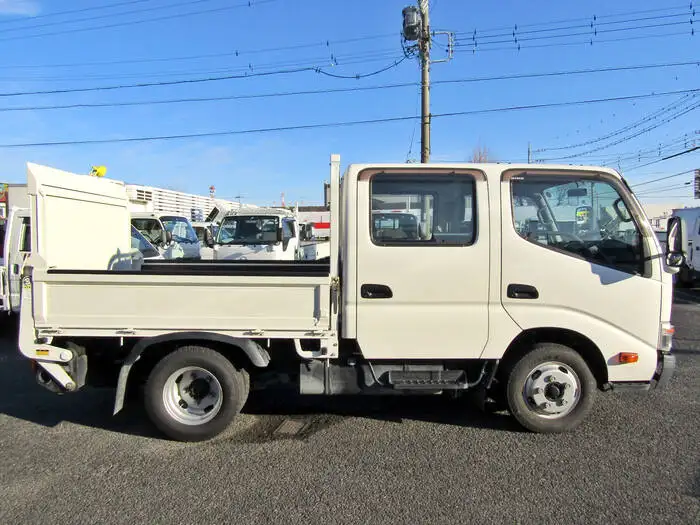 日野 デュトロ 小型 平ボディ Wキャブ パワーゲートの中古トラック画像2