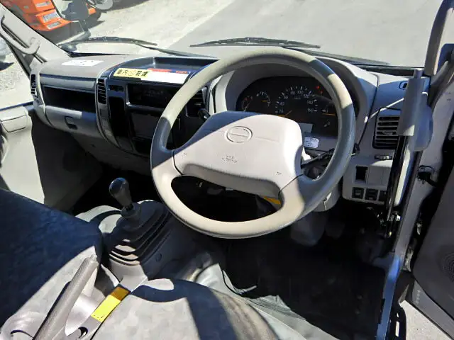 日野 デュトロ 小型 高所・建柱車 高所作業車 電工仕様の中古トラック画像15
