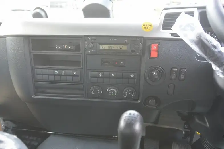 三菱 ファイター 中型/増トン ダンプ ベッド 2KG-FK62FZの中古トラック画像9