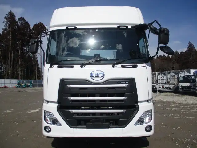 日産UD クオン 大型 トラクター 1デフ ベッドの中古トラック画像2