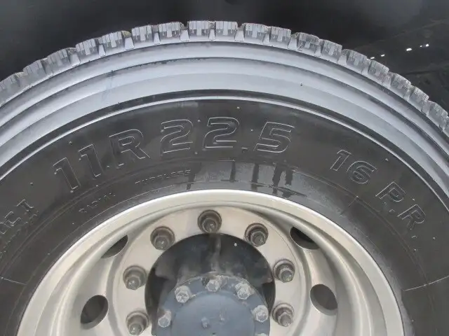 いすゞ ギガ 大型 トラクター ハイルーフ エアサスの中古トラック画像18