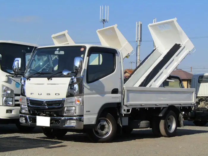 三菱 キャンター 小型 平ボディ カスタム TPG-FBA00の中古トラック画像1