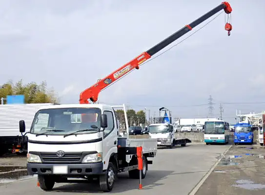 トヨタ ダイナ 小型 クレーン付 3段 ラジコンの中古トラック画像1