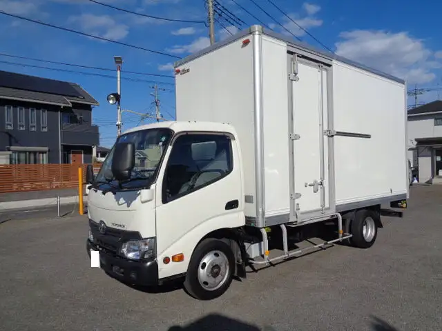トヨタ トヨエース 小型 アルミバン サイドドア TPG-XZC655 の中古トラック【車両No.121108】