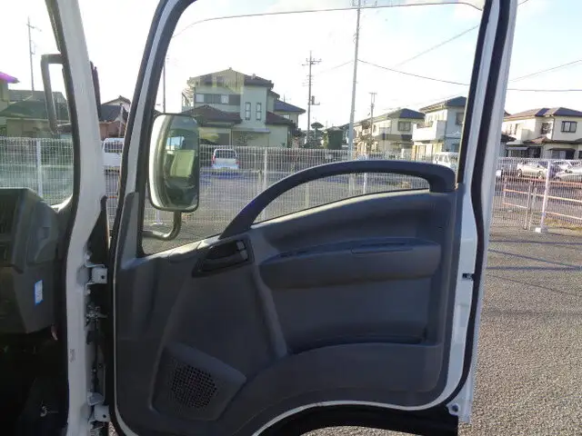 いすゞ エルフ 小型 平ボディ TKG-NLS85AR H24の中古トラック画像9