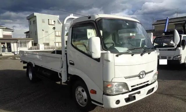 トヨタ ダイナ 小型 平ボディ SKG-XZU695 H24の中古トラック画像2