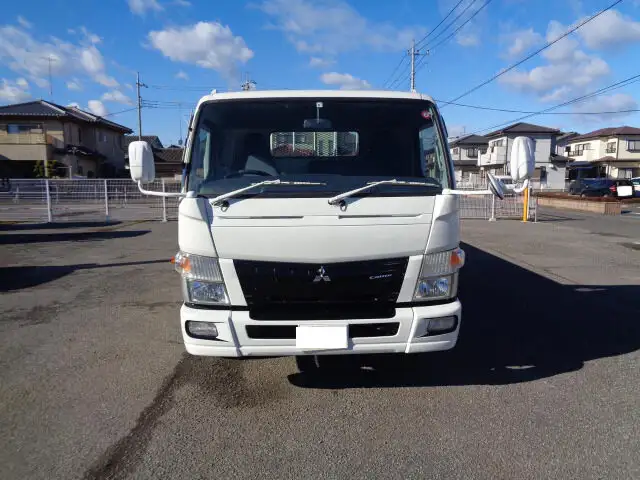 三菱 キャンター 小型 平ボディ TKG-FED90 H27の中古トラック画像2