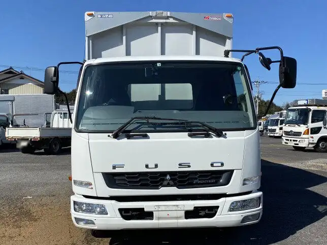 三菱 ファイター 中型/増トン ウイング ベッド TKG-FK61Fの中古トラック画像2