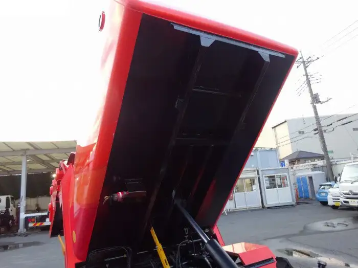三菱 キャンター 小型 パッカー車 回転ダンプ式 TKG-FEB90の中古トラック画像8