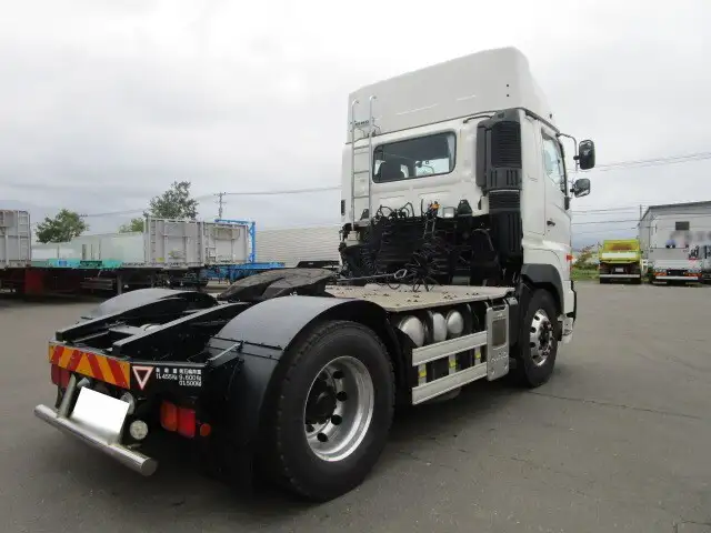 日野 プロフィア 大型 トラクター 1デフ LKG-SH1EDAGの中古トラック画像3