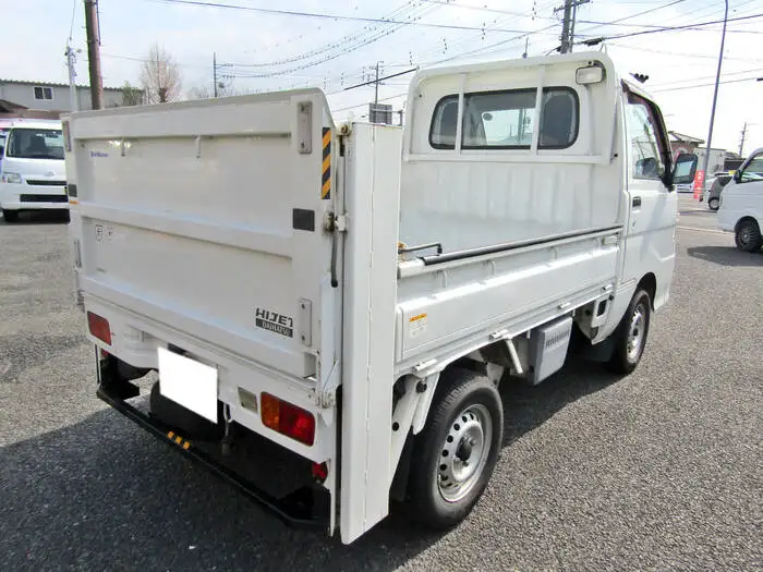 ダイハツ ハイゼット 平ボディ EBD-S201P H26の中古トラック画像2