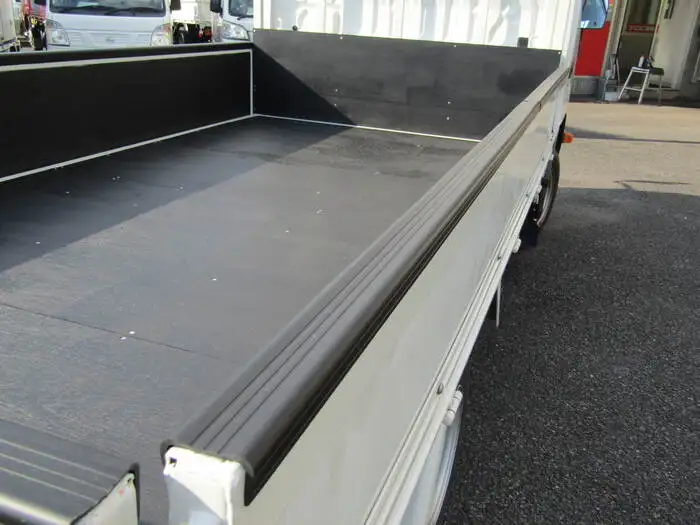 トヨタ ダイナ 小型 平ボディ QDF-KDY231 H28の中古トラック画像3