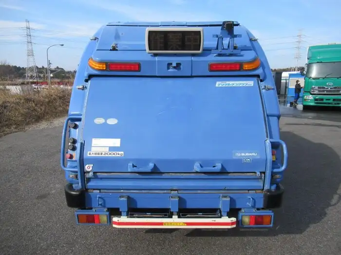 いすゞ エルフ 小型 パッカー車 プレス式 BKG-NMR85ANの中古トラック画像3