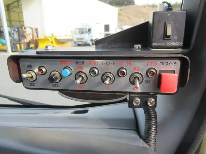いすゞ エルフ 小型 パッカー車 プレス式 BKG-NMR85ANの中古トラック画像15