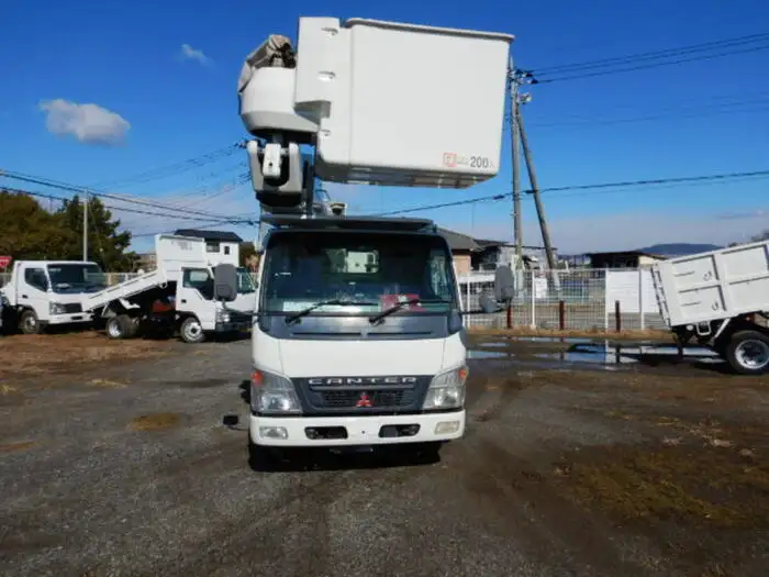 三菱 キャンター 小型 高所・建柱車 高所作業車 電工仕様の中古トラック画像2