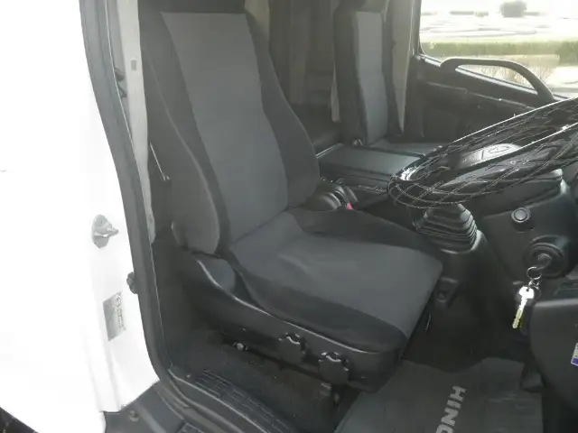 日野 レンジャー 中型/増トン 冷凍冷蔵 低温 スタンバイの中古トラック画像12