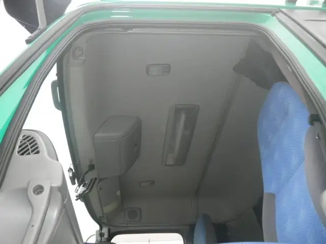 日産UD クオン 大型 冷凍冷蔵 冷凍ウイング スタンバイの中古トラック画像12