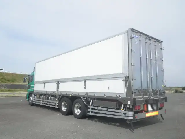 日産UD クオン 大型 冷凍冷蔵 冷凍ウイング スタンバイの中古トラック画像4