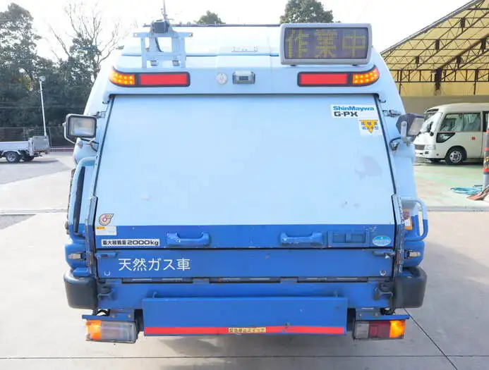 いすゞ エルフ 小型 パッカー車 プレス式 TFG-NMR82ZNの中古トラック画像3