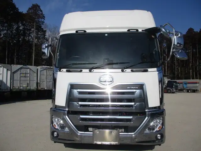 日産UD クオン 大型 トラクター ハイルーフ 1デフの中古トラック画像2