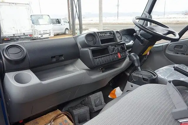 トヨタ ダイナ 小型 平ボディ TKG-XZU650 H25の中古トラック画像12