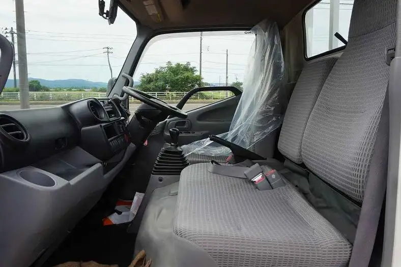 日野 デュトロ 小型 平ボディ TKG-XZU655M H28の中古トラック画像10