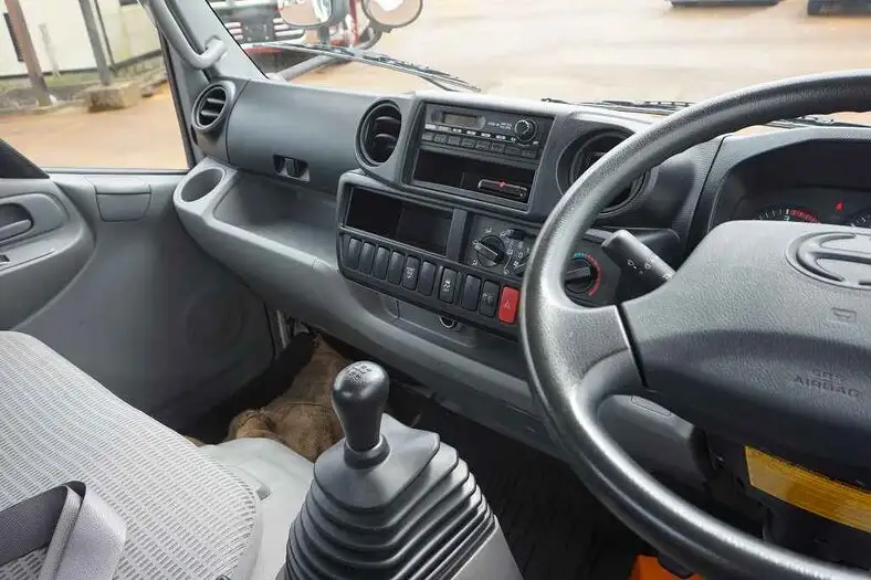 日野 デュトロ 小型 平ボディ TKG-XZU655M H28の中古トラック画像11