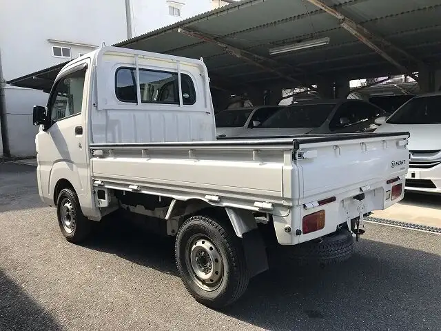ダイハツ ハイゼット 平ボディ EBD-S500P H28の中古トラック画像5