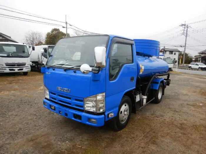 いすゞ エルフ 小型 タンク車 バキューム BKG-NKR85ANの中古トラック画像1