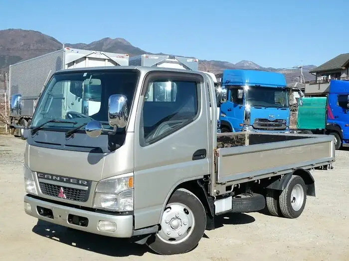三菱 キャンター 小型 平ボディ PA-FE70DB H16の中古トラック画像1